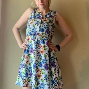 FLORAL SUMMER DRESS